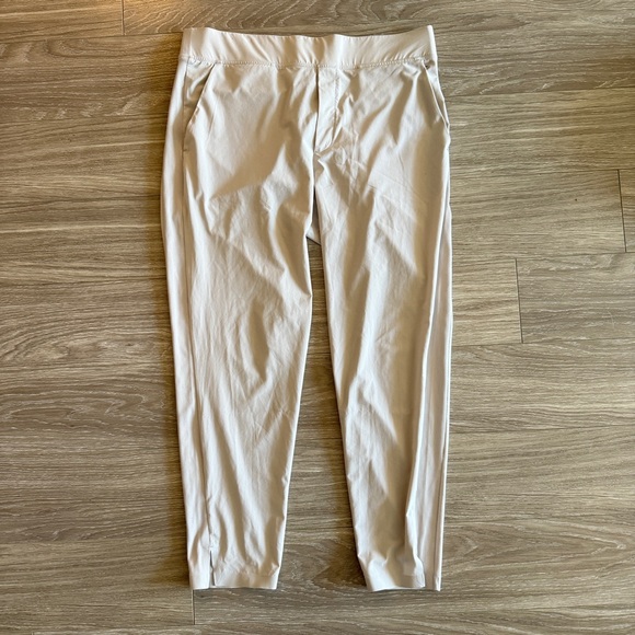 Athleta Brooklyn Pants Mid Rise Ankle Pant size 12 Cream/Beige Color - Picture 4 of 7